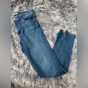 Levi’s 720 High Rise Super Skinny Jeans